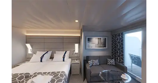 Deluxe Suite Yacht Club